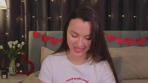 Im Mia.LOVELY PATTERNS 100  120  160  200 my toy buzzes from 2 tip online show from February 16, 2025, 4:10 pm