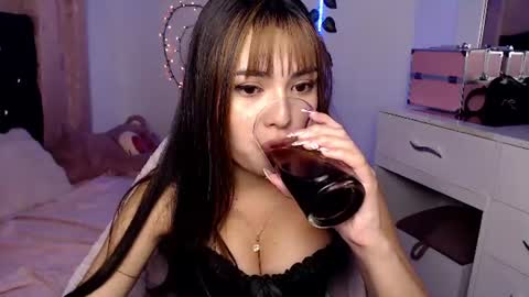 Hannah online show from July 14, 2026, 3:00 am