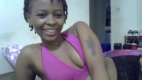 sweet_jovial online show from February 8, 2026, 7:39 pm