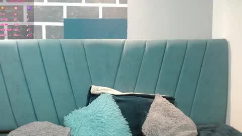 sweet_kitty_05 online show from May 15, 2026, 11:56 pm