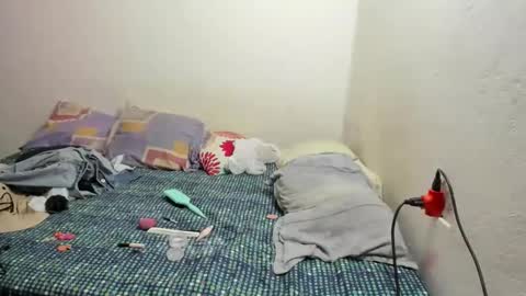 sweet_kitty_777 online show from January 10, 2026, 5:42 am