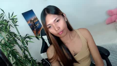 sweet_lady14 online show from March 11, 2025, 4:43 am