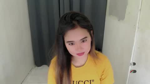 Snapshot of sweet_laika chatting on December 27, 2024, 5:09 am LAIKA online show from December 27, 2024, 5:09 am