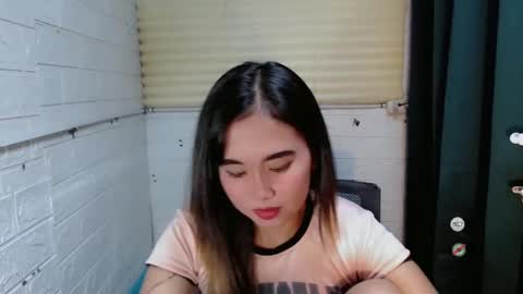 Snapshot of sweet_laika chatting on January 10, 2025, 7:25 am LAIKA online show from January 10, 2025, 7:25 am