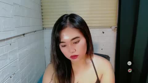 Snapshot of sweet_laika chatting on January 19, 2025, 6:53 am LAIKA online show from January 19, 2025, 6:53 am