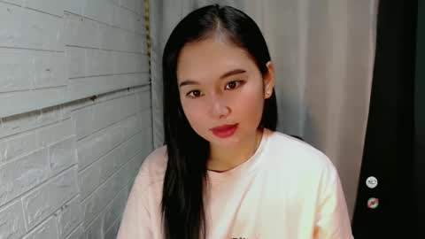 Snapshot of sweet_laika chatting on February 15, 2025, 6:01 pm LAIKA online show from February 15, 2025, 6:01 pm