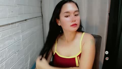 Snapshot of sweet_laika chatting on February 17, 2025, 4:09 am LAIKA online show from February 17, 2025, 4:09 am