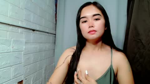 LAIKA online show from June 23, 2026, 1:47 am