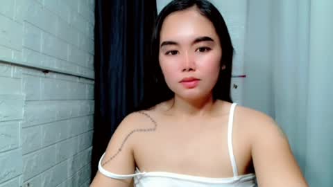 LAIKA online show from July 26, 2026, 1:36 am