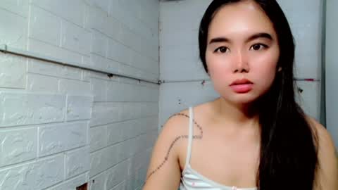 LAIKA online show from July 29, 2026, 1:15 am
