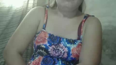Snapshot of sweet_lily0613 chatting on February 11, 2025, 6:51 am sweet_lily0613 online show from February 11, 2025, 6:51 am