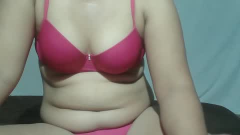 Snapshot of sweet_lily0613 chatting on March 7, 2025, 1:07 pm sweet_lily0613 online show from March 7, 2025, 1:07 pm