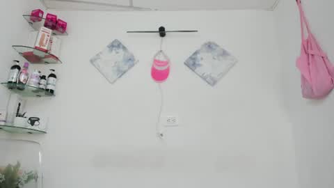 sweet_litle online show from July 25, 2026, 7:11 pm