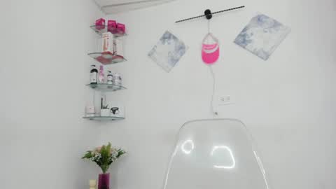 sweet_litle online show from July 26, 2026, 7:15 am