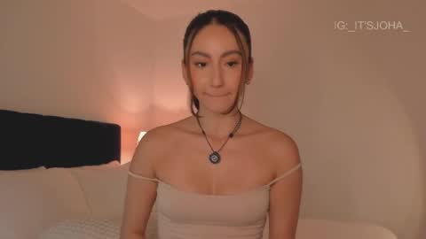 Snapshot of sweet_mara_cat chatting on May 28, 2026, 10:40 pm Mor online show from May 28, 2026, 10:40 pm