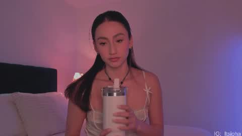 Snapshot of sweet_mara_cat chatting on June 30, 2026, 7:04 pm Mor online show from June 30, 2026, 7:04 pm