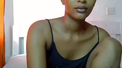 Linda online show from May 17, 2026, 5:38 am