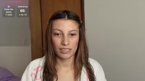 sweet_moon_v_ online show from March 27, 2026, 11:48 pm