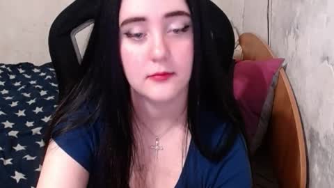 Snapshot of sweet_my_dream chatting on January 21, 2025, 4:27 pm sweet_my_dream online show from January 21, 2025, 4:27 pm