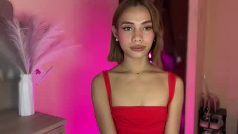 Snapshot of sweet_nikki03 chatting on October 2, 2025, 7:54 pm sweet_nikki03 online show from October 2, 2025, 7:54 pm