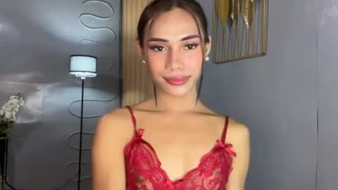 Snapshot of sweet_nikki03 chatting on May 11, 2026, 10:32 am sweet_nikki03 online show from May 11, 2026, 10:32 am