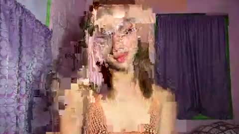 sweet_nikki03 online show from June 10, 2026, 10:36 am