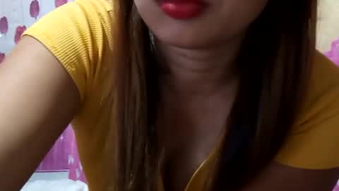 Snapshot of sweet_nina4uxx chatting on February 10, 2025, 12:39 pm Nina online show from February 10, 2025, 12:39 pm