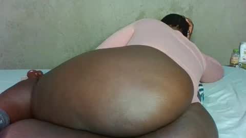 sweet_pie29 online show from April 29, 2026, 6:25 pm