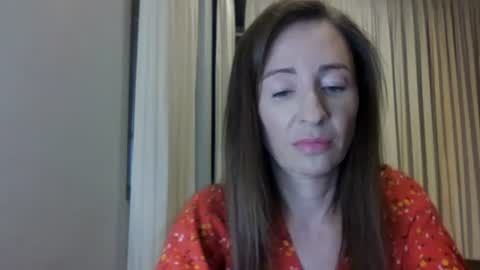 sweet_poeme online show from June 22, 2026, 12:46 pm