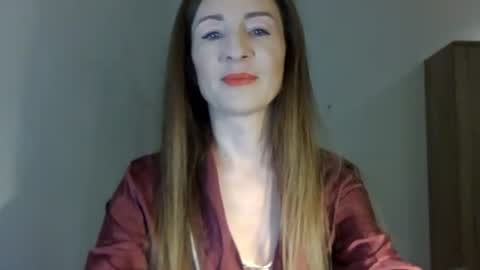 sweet_poeme online show from June 29, 2026, 11:54 am