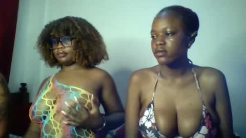 sweet rayana  online show from April 3, 2026, 2:31 am