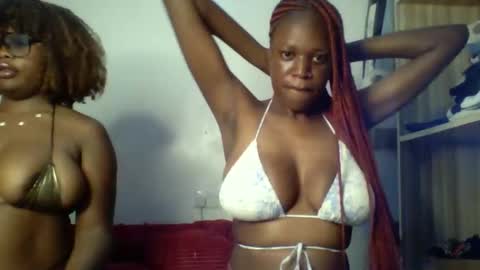 sweet rayana  online show from April 13, 2026, 3:23 am