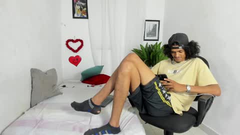Snapshot of sweet_rose72 chatting on May 15, 2026, 11:01 pm sweet_rose72 online show from May 15, 2026, 11:01 pm