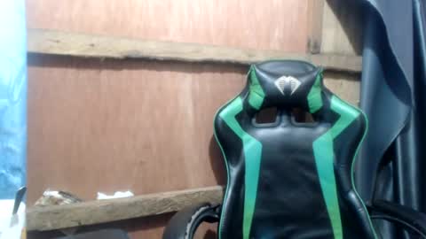 sweet_sang18 online show from June 18, 2026, 2:23 am