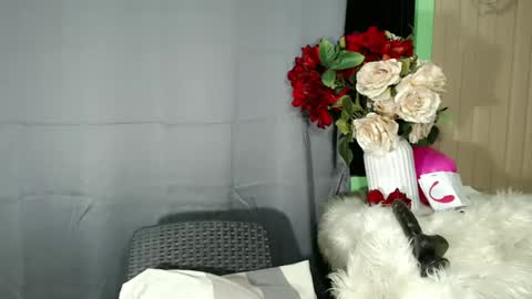 sweet_shane69 online show from June 14, 2026, 6:32 pm