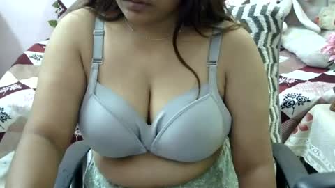 sweet_shivani online show from June 25, 2026, 4:34 am