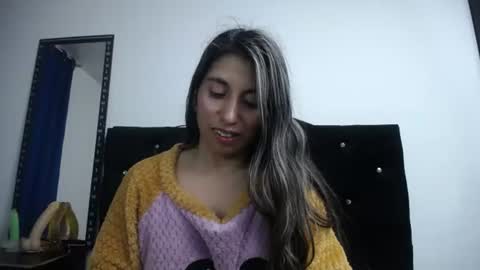 Adriana online show from July 9, 2026, 1:09 am