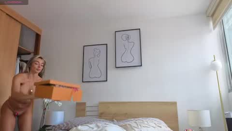 Sophia Medina online show from July 28, 2026, 4:39 pm