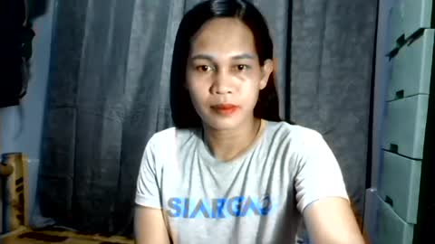 Snapshot of sweet_squirtxxxx chatting on July 12, 2026, 1:40 am HI IM MONA AND IM YOUR NEXT WIFE online show from July 12, 2026, 1:40 am