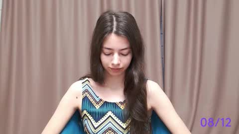 Snapshot of sweet_sweet_angel chatting on December 8, 2024, 9:46 am Angel online show from December 8, 2024, 9:46 am