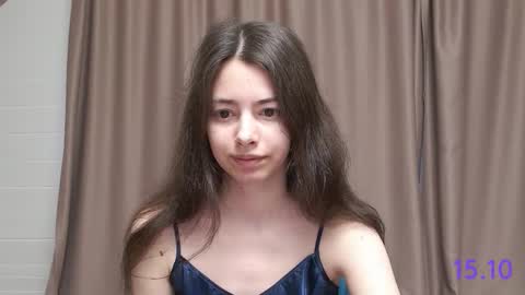Snapshot of sweet_sweet_angel chatting on October 15, 2025, 7:41 am Angel online show from October 15, 2025, 7:41 am