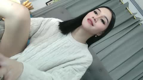 Snapshot of sweet_tatiana28 chatting on March 25, 2026, 9:37 am sweet_tatiana28 online show from March 25, 2026, 9:37 am
