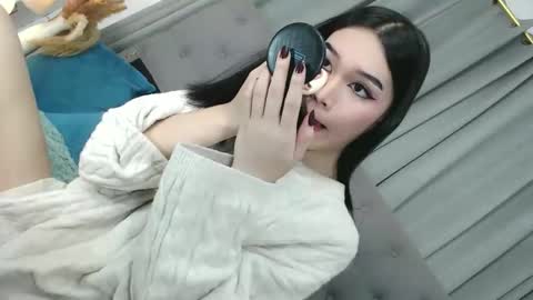Snapshot of sweet_tatiana28 chatting on March 27, 2026, 11:21 am sweet_tatiana28 online show from March 27, 2026, 11:21 am