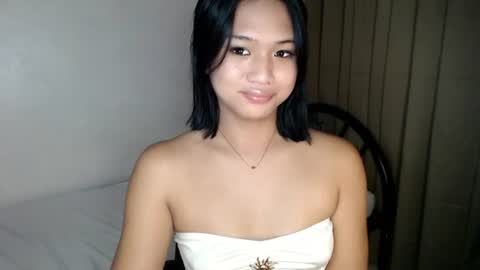 Snapshot of sweet_tenshi chatting on July 15, 2026, 6:57 pm tenshi online show from July 15, 2026, 6:57 pm