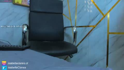 Snapshot of sweet_tits2 chatting on July 26, 2026, 4:47 pm Isabella online show from July 26, 2026, 4:47 pm