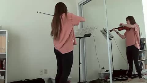 Snapshot of sweet_truffle chatting on December 10, 2024, 1:00 pm Heidi Brenner - Please check bio for schedule FAQ online show from December 10, 2024, 1:00 pm