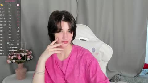 Carolina Lu online show from June 14, 2026, 2:24 am