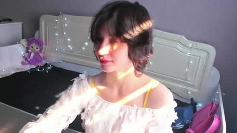 Carolina Lu online show from June 26, 2026, 2:27 am