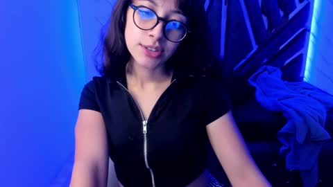 sweet_venus4 online show from January 5, 2025, 12:42 am