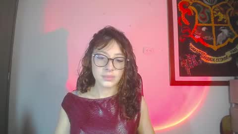 sweet_venus4 online show from January 18, 2026, 9:24 am